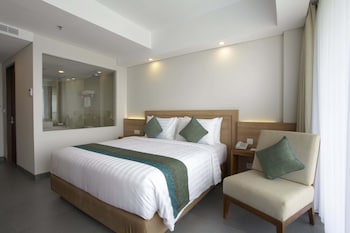 paragon hotel seminyak