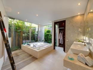 the layar designer villas and spa