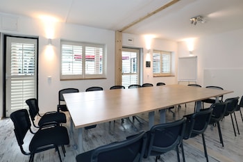 hotel restaurant le nelio