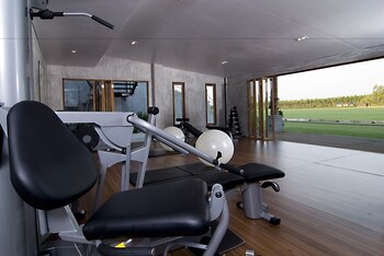 the farmhouse at polo escape