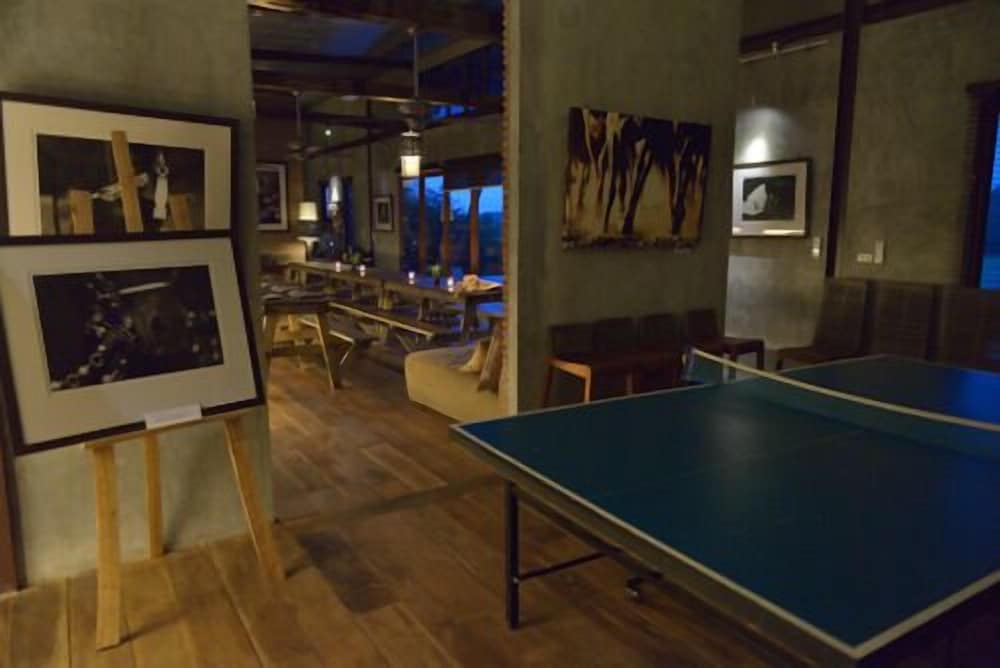 the farmhouse at polo escape