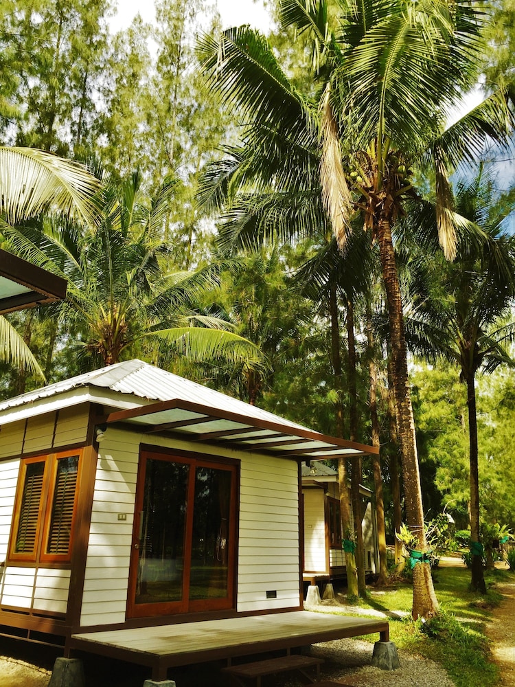 the farmhouse at polo escape