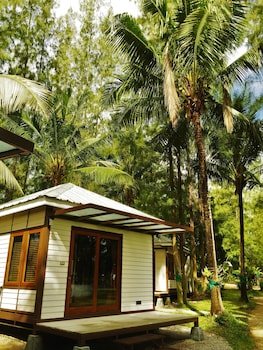 the farmhouse at polo escape