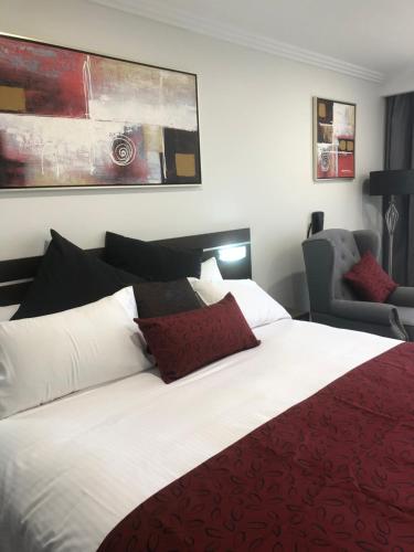 golden west motor inn