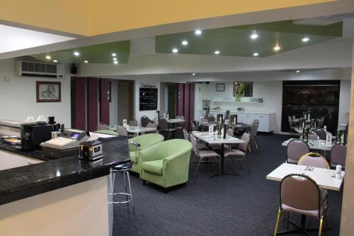 golden west motor inn