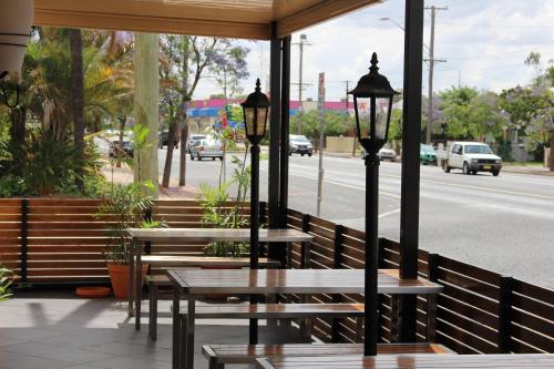 golden west motor inn