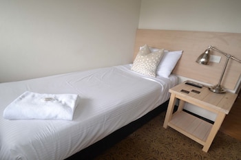 crossroads hotel liverpool