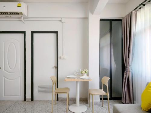 xin hotel at udomsuk 29