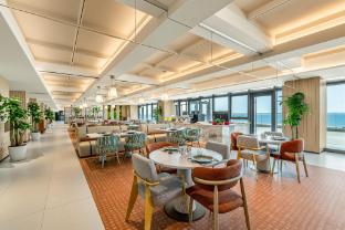 even yantai hotel golden coast by ihg