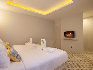 nature pine residence