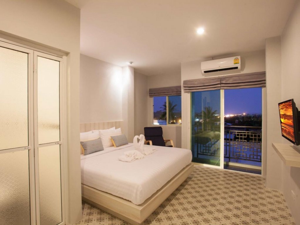 nature pine residence