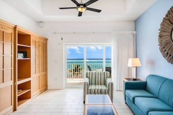 wyndham reef resort grand cayman