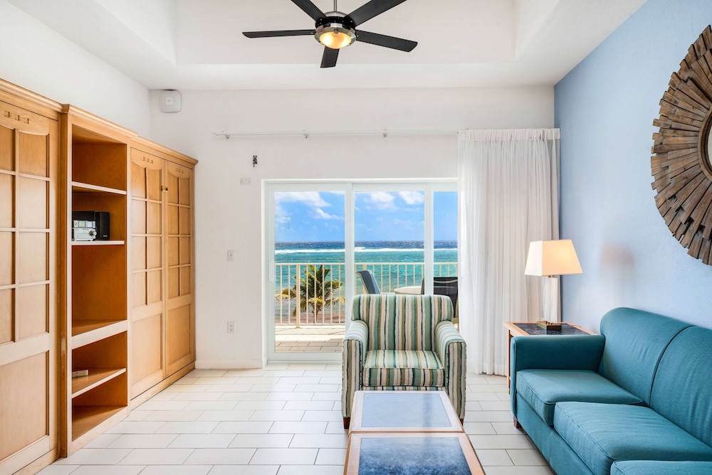 wyndham reef resort grand cayman
