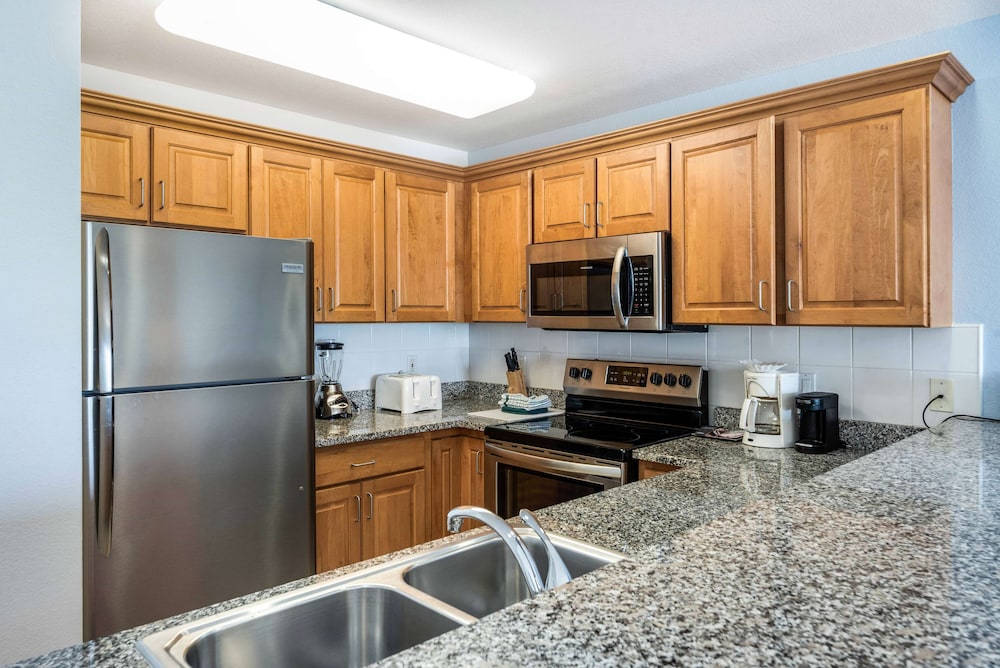 wyndham reef resort grand cayman