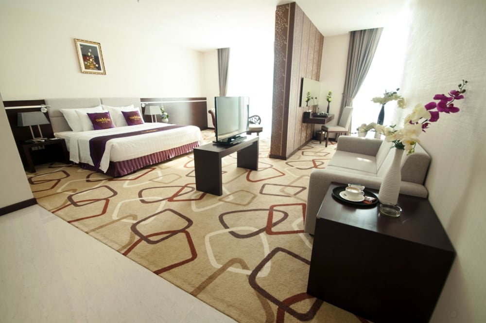 the mira hotel