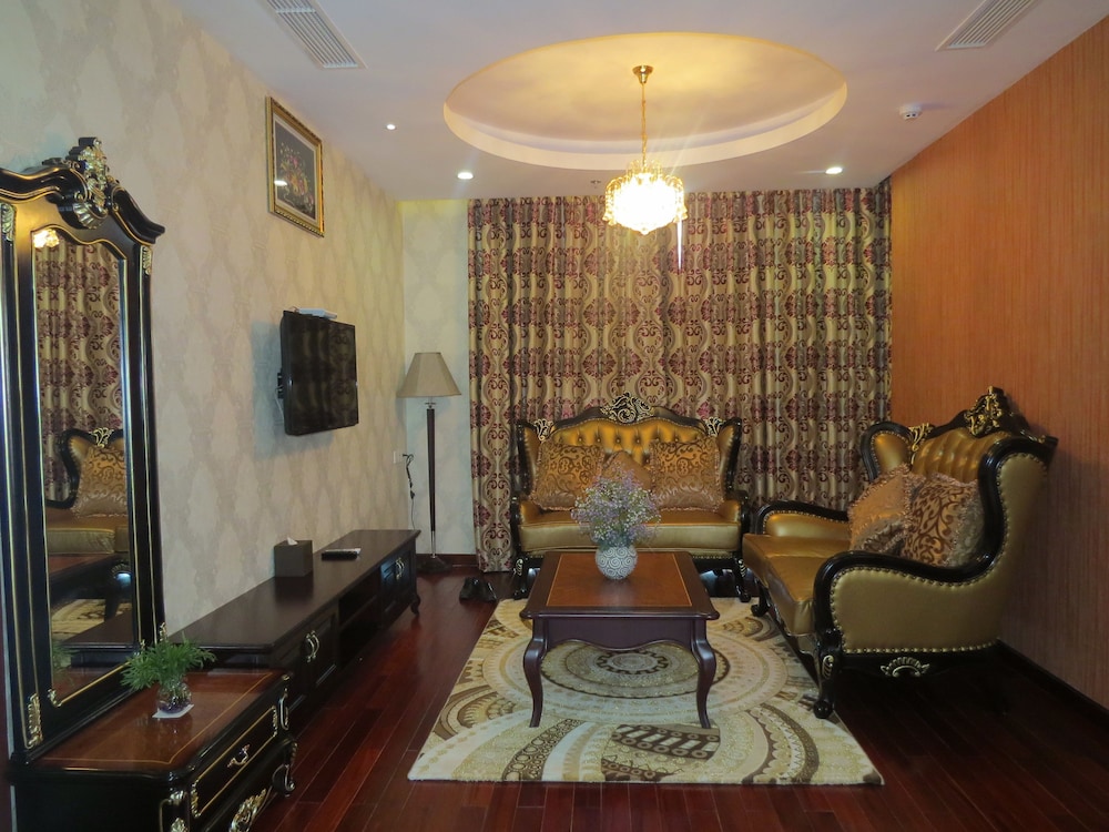 the mira hotel