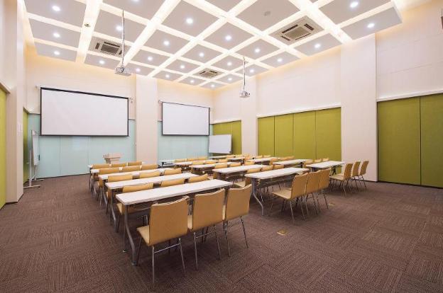 ji hotel dalian qingniwa