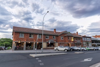the george hotel