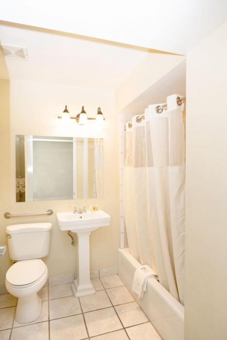 central phoenix hotel