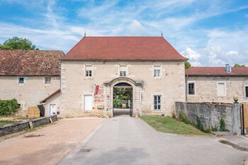 chateau chapeau cornu
