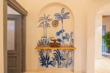 elivaas purple coral luxe 5 bhk villa