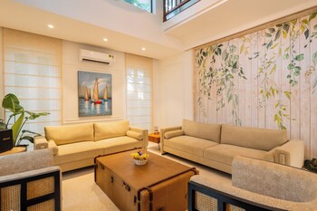 elivaas purple coral luxe 5 bhk villa