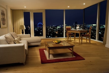 marlin apartments london bridge empire square