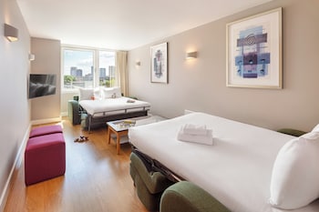 marlin apartments london bridge empire square