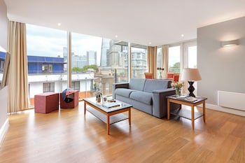 marlin apartments london bridge empire square