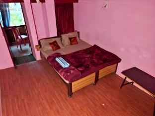 the kunwar heritage inn