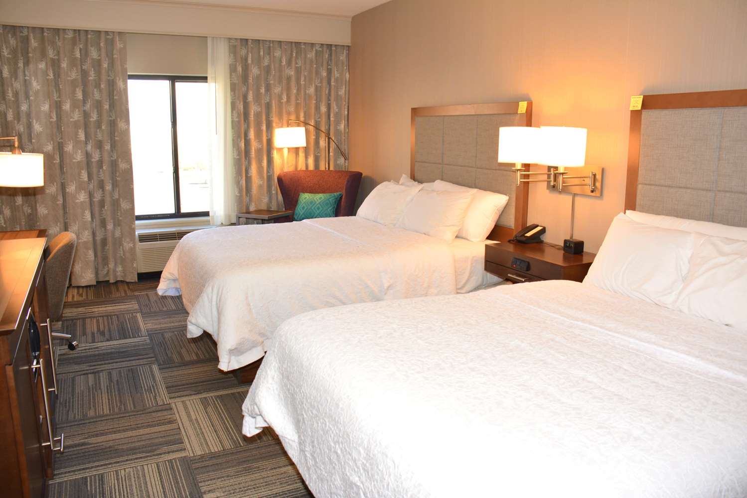 hampton inn grand junction downtown historic main street