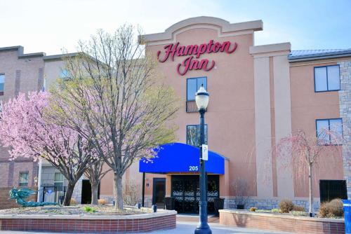 hampton inn grand junction downtown historic main street