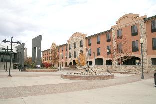 hampton inn grand junction downtown historic main street