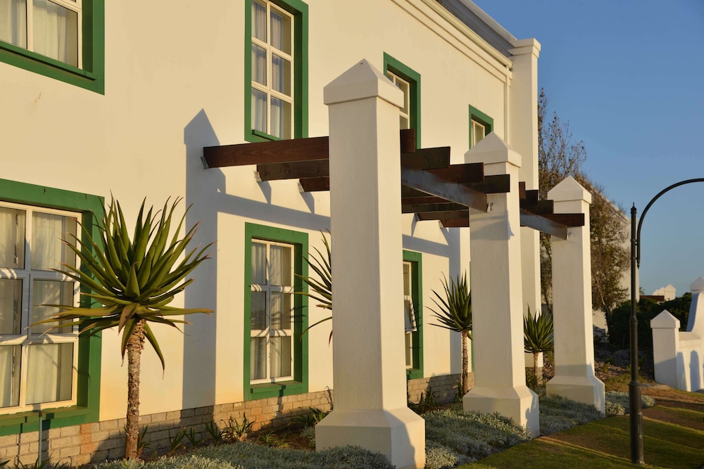 City Lodge Hotel Grandwest,Century City>>Cape Town,3 star