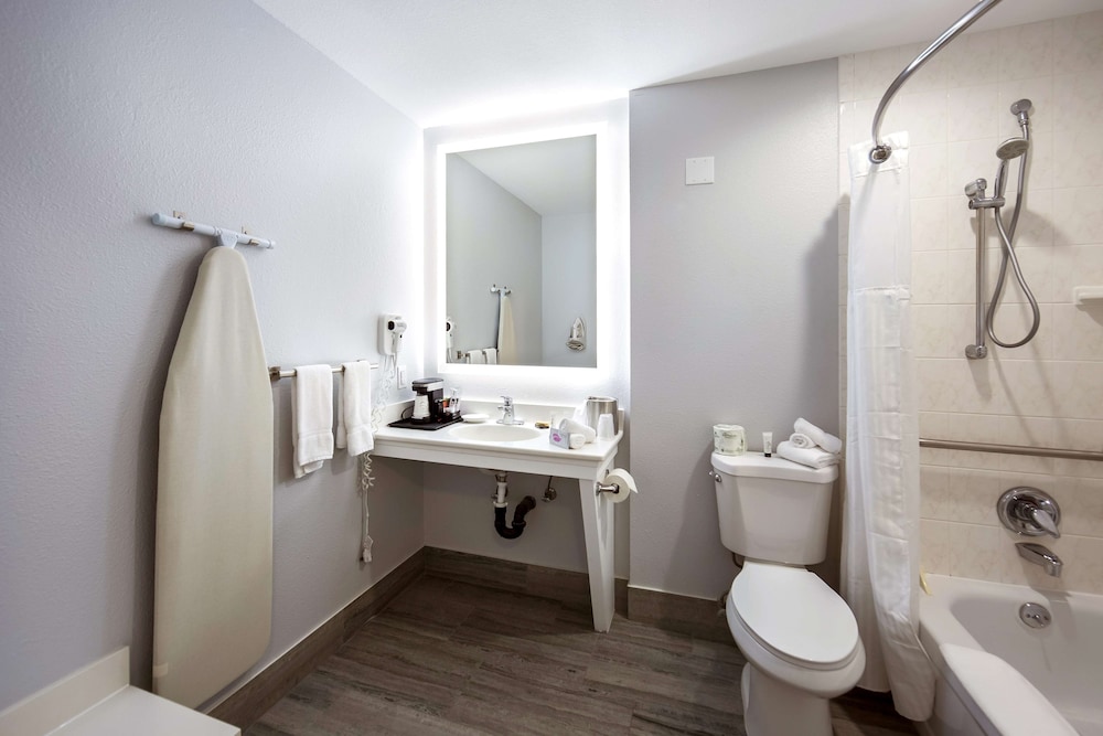 red lion inn and suites grants pass