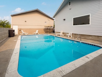 red lion inn and suites grants pass