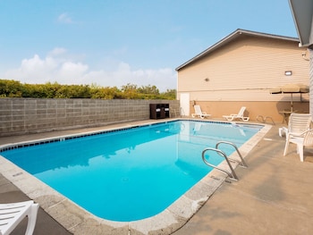 red lion inn and suites grants pass
