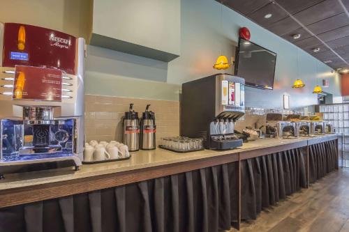 quality inn west edmonton