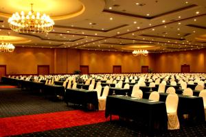 waterfront cebu city hotel and casino