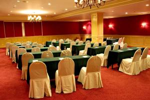 waterfront cebu city hotel and casino