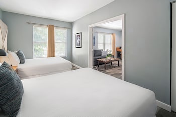 kasa la flora and impala miami beach