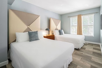 kasa la flora and impala miami beach