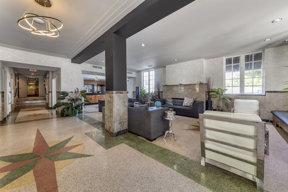 kasa la flora and impala miami beach