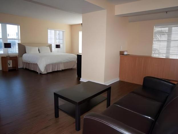 kasa la flora and impala miami beach