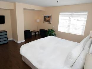 kasa la flora and impala miami beach