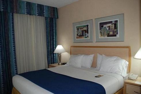 holiday inn express san antonio rivercenter area by ihg