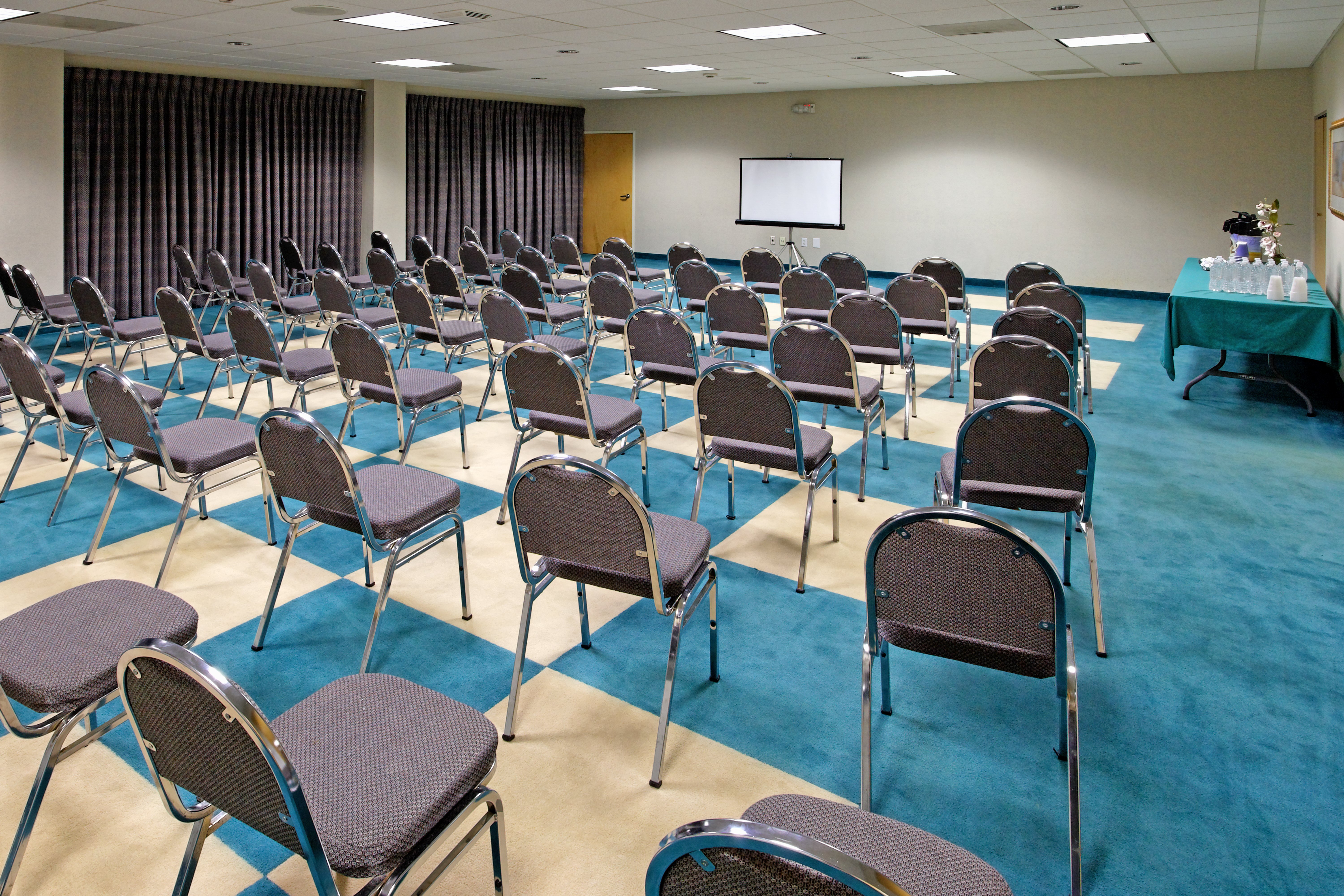 holiday inn express san antonio rivercenter area by ihg