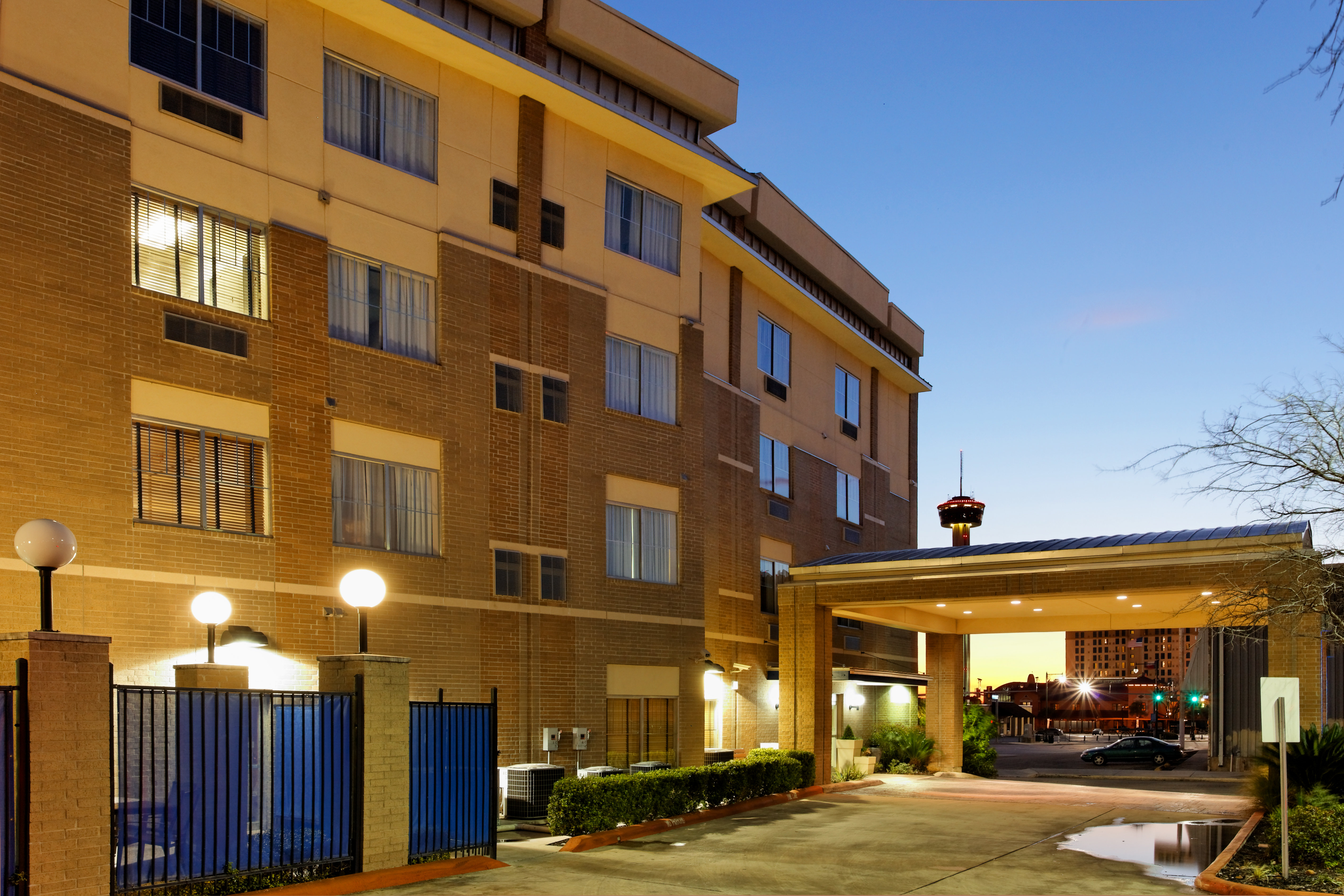 holiday inn express san antonio rivercenter area by ihg
