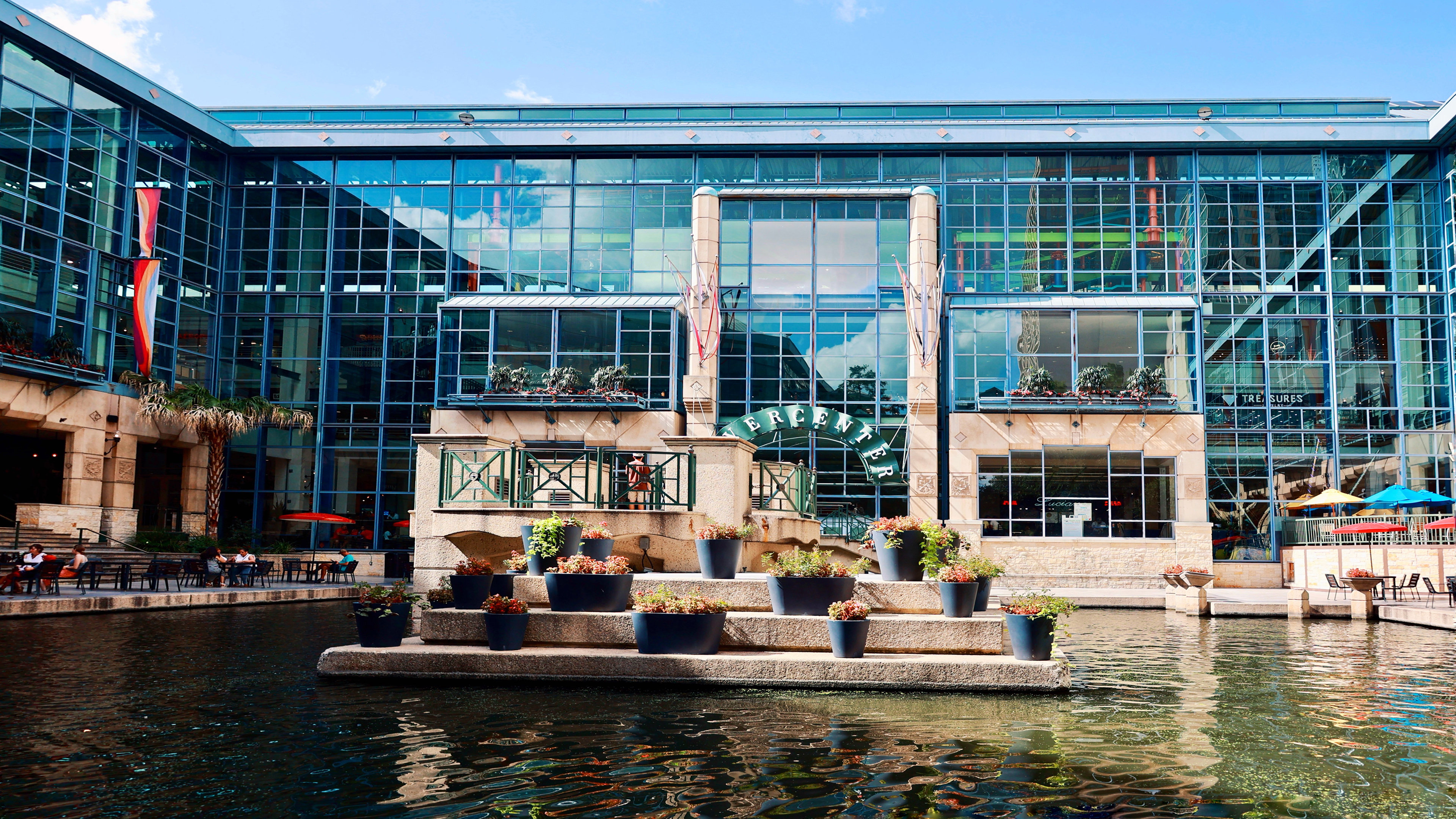 holiday inn express san antonio rivercenter area by ihg