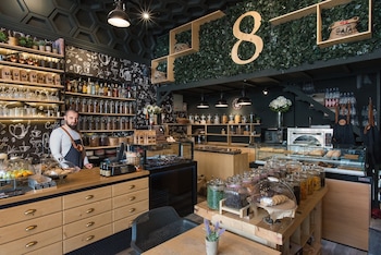 the stay boutique hotel central square